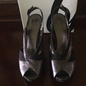 Nine West multi-black platform high heels in size 8 1/2